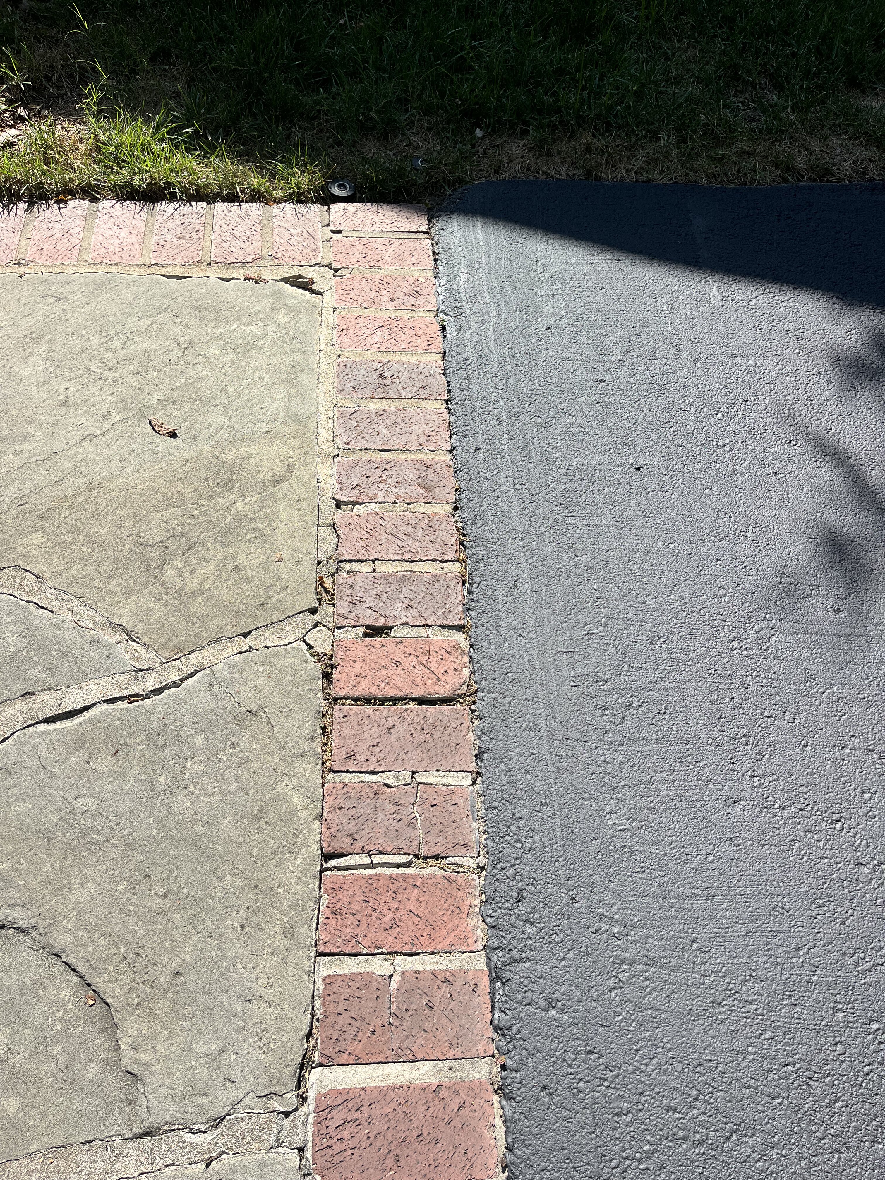 Caton Asphalt project photo 74734916588__9A5A9BB0-2C41-497B-8B55-1842977A404B.jpg